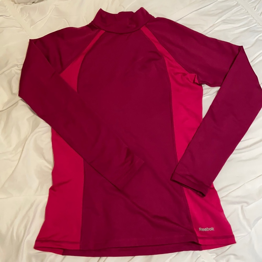 Reebok Athletic Top